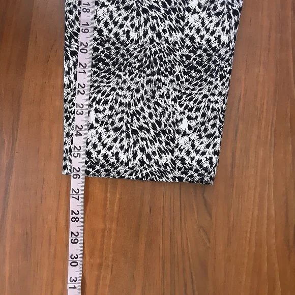 SALE BUNDLE 4 FOR $10 FOCUS 2000 ANIMAL PRINT PANTS - Picture 5 of 6